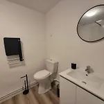 La Canopee De - 4min Gare Appartement *